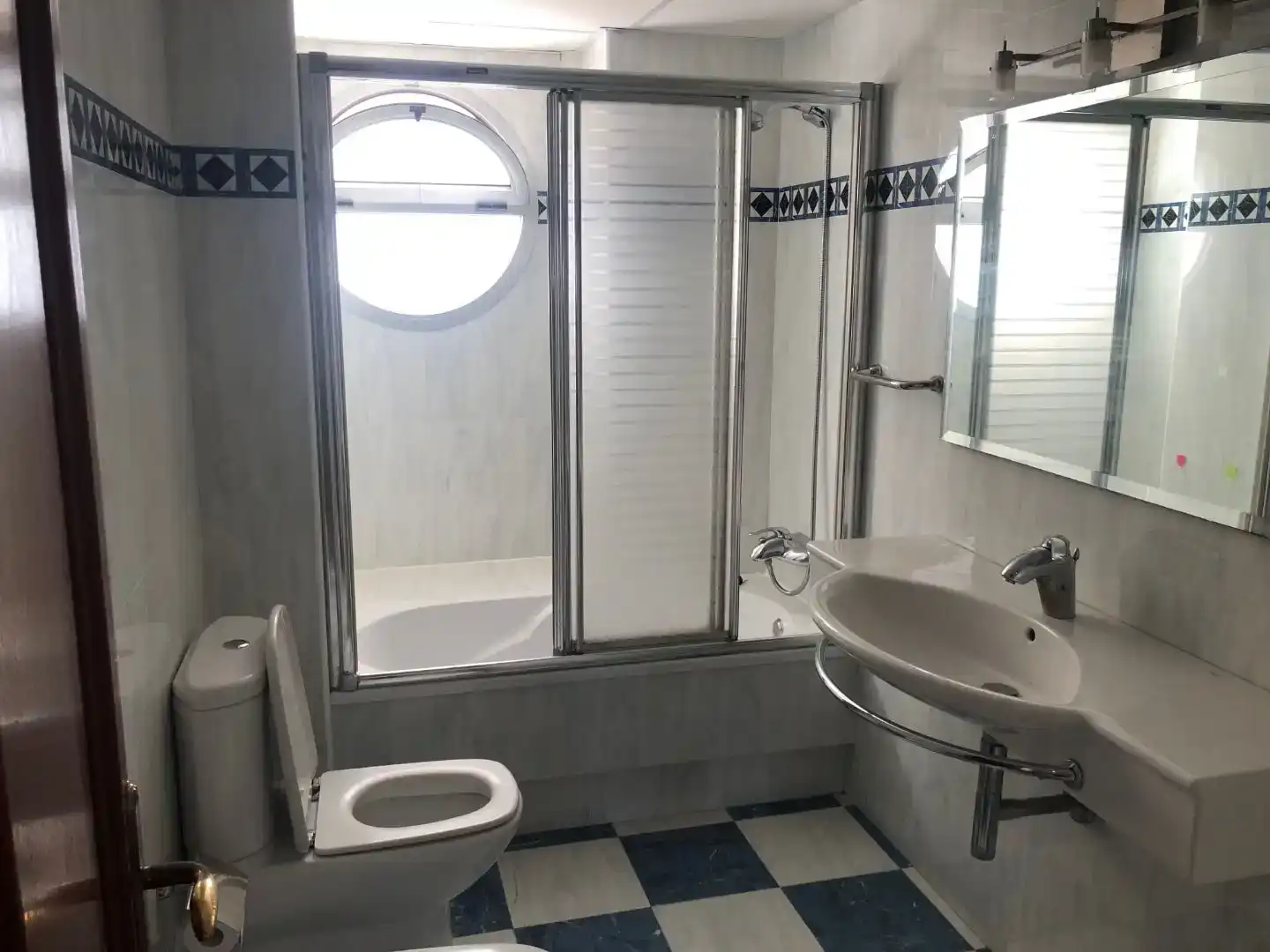 Piso de 125 m² en Almería