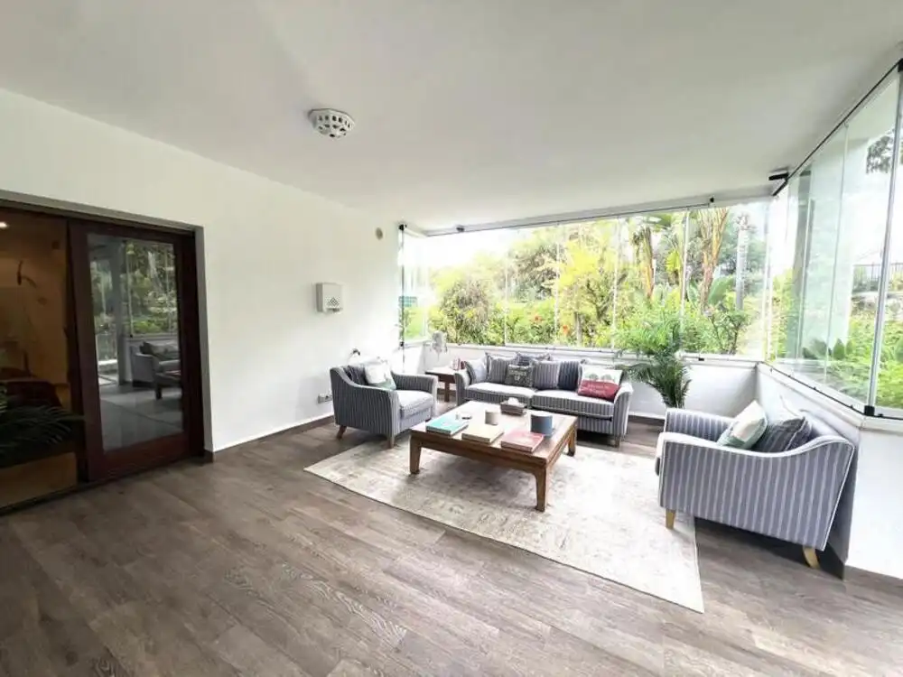 Piso de 230 m² en Marbella