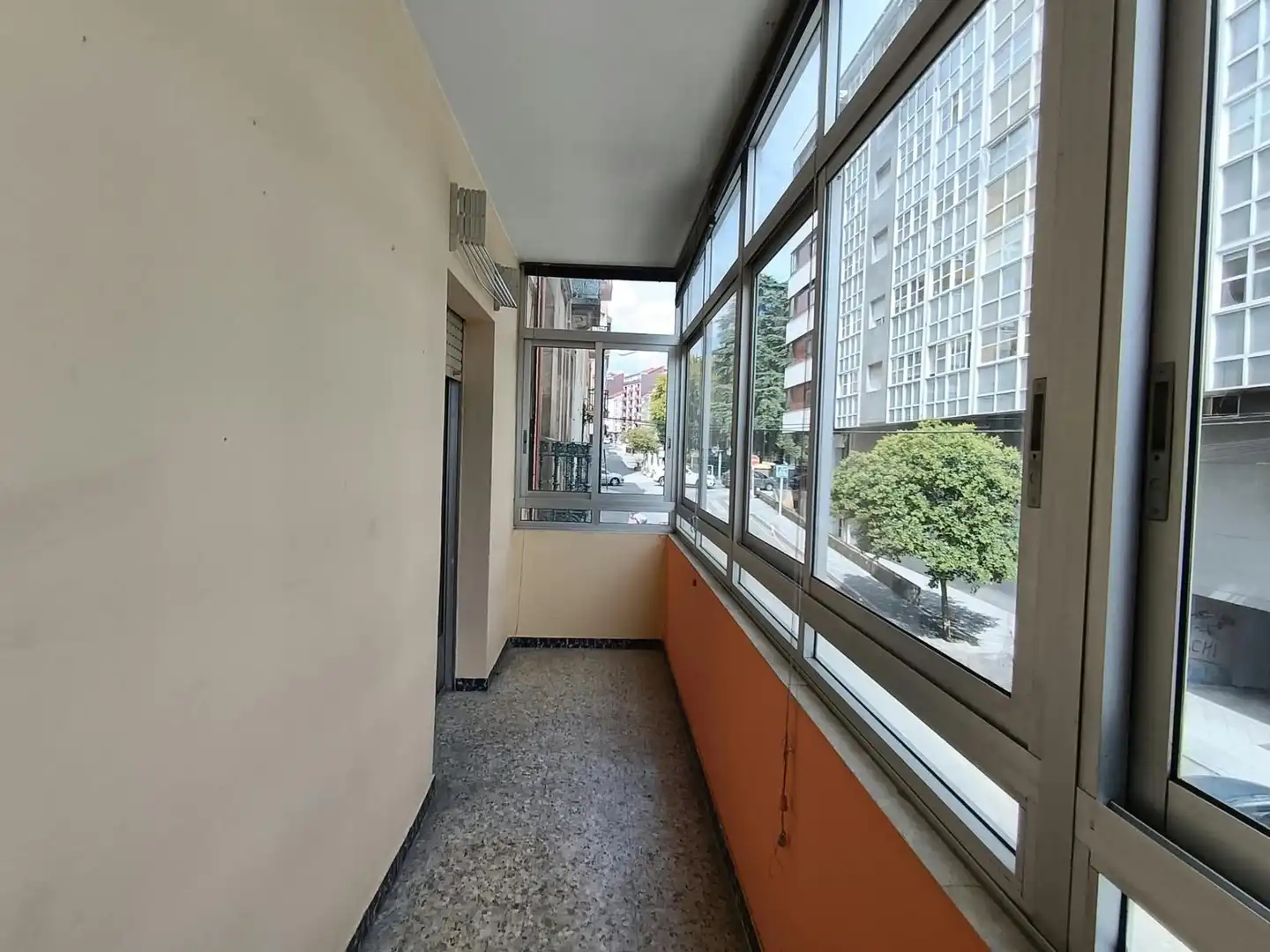 Habitación 144 m², Ourense