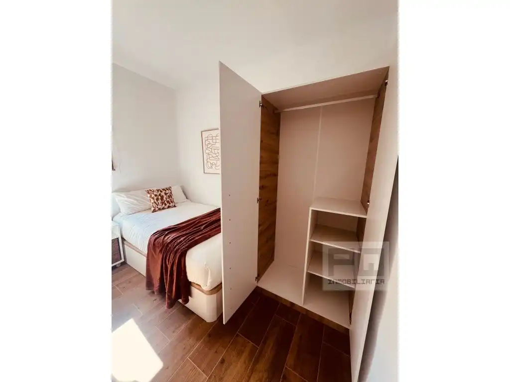 Habitación 100 m², Ávila