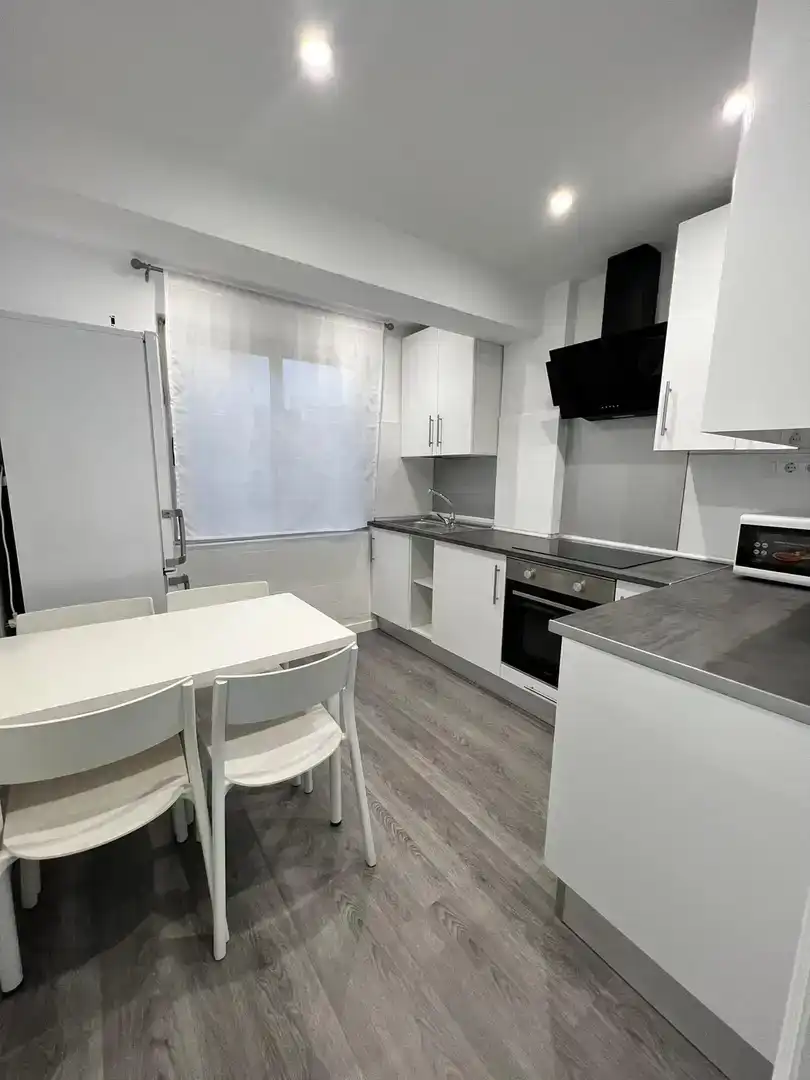 Piso de 80 m² en Ferrol