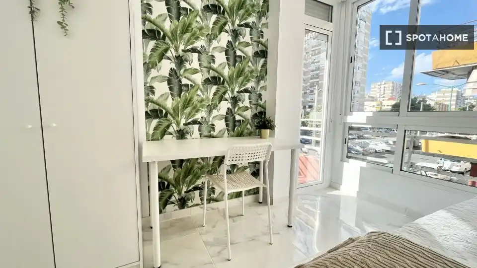 Habitación 81 m², Sevilla