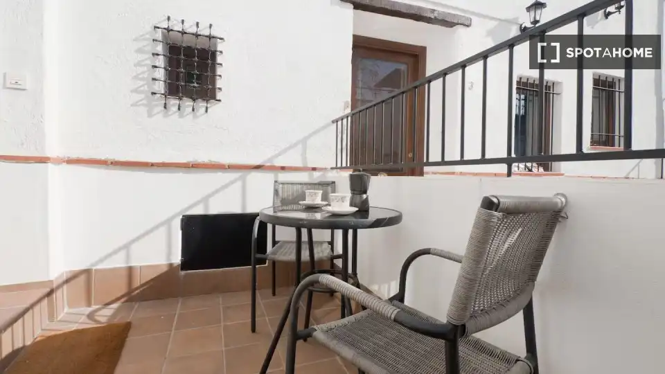 Habitación 58 m², Granada
