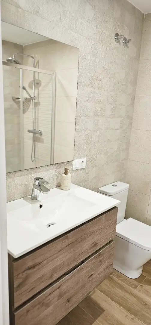 Piso de 90 m² en Sopela