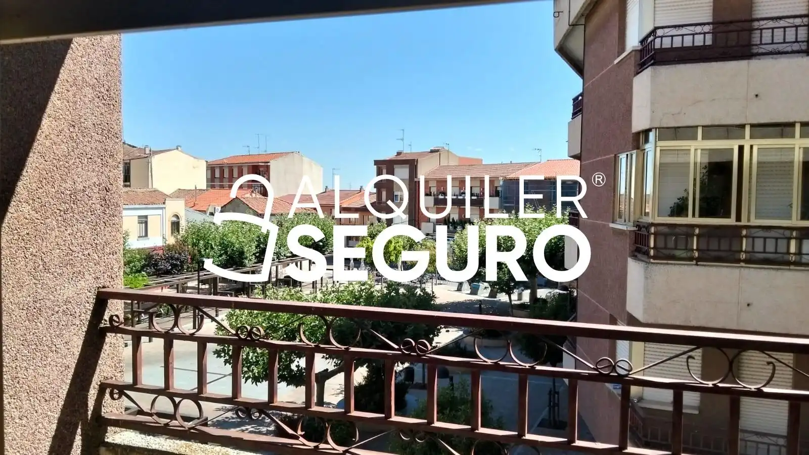 Piso de 90 m² en Santa María del Páramo