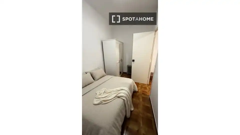 Piso de 87 m² en Cornellà de Llobregat