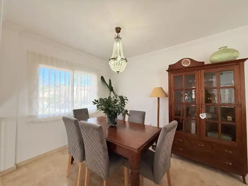 Casa de 230 m² en Marbella
