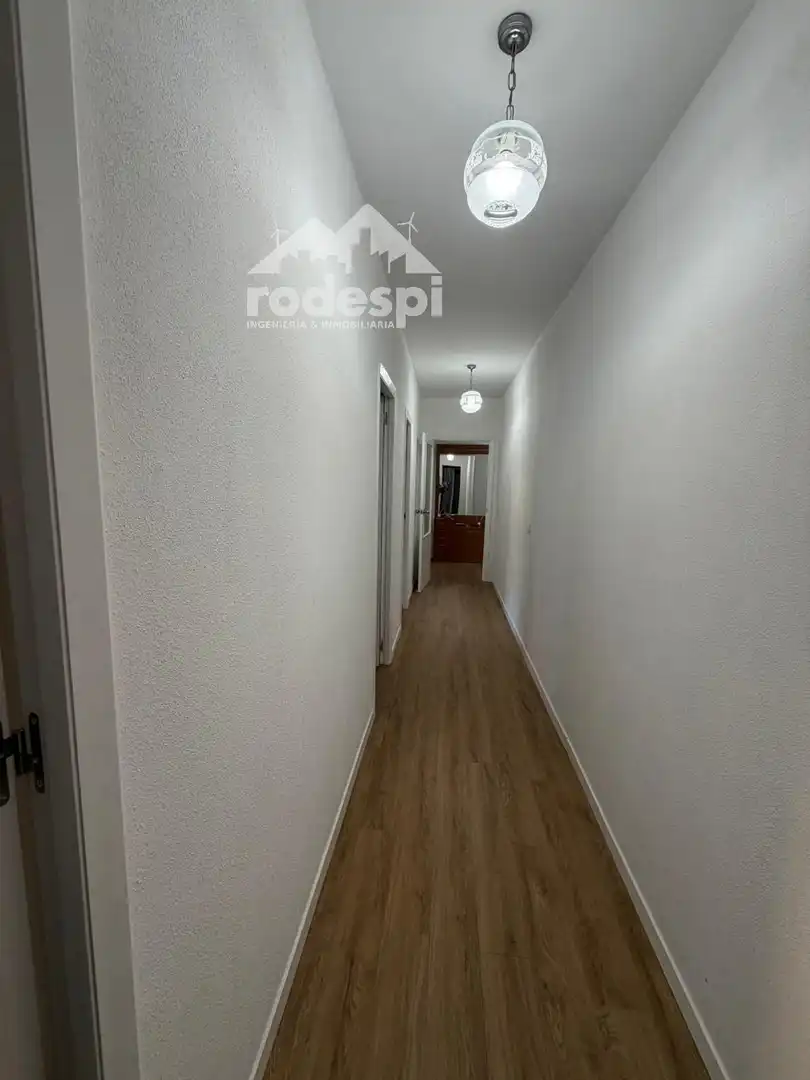 Piso de 108 m² en Ponteareas