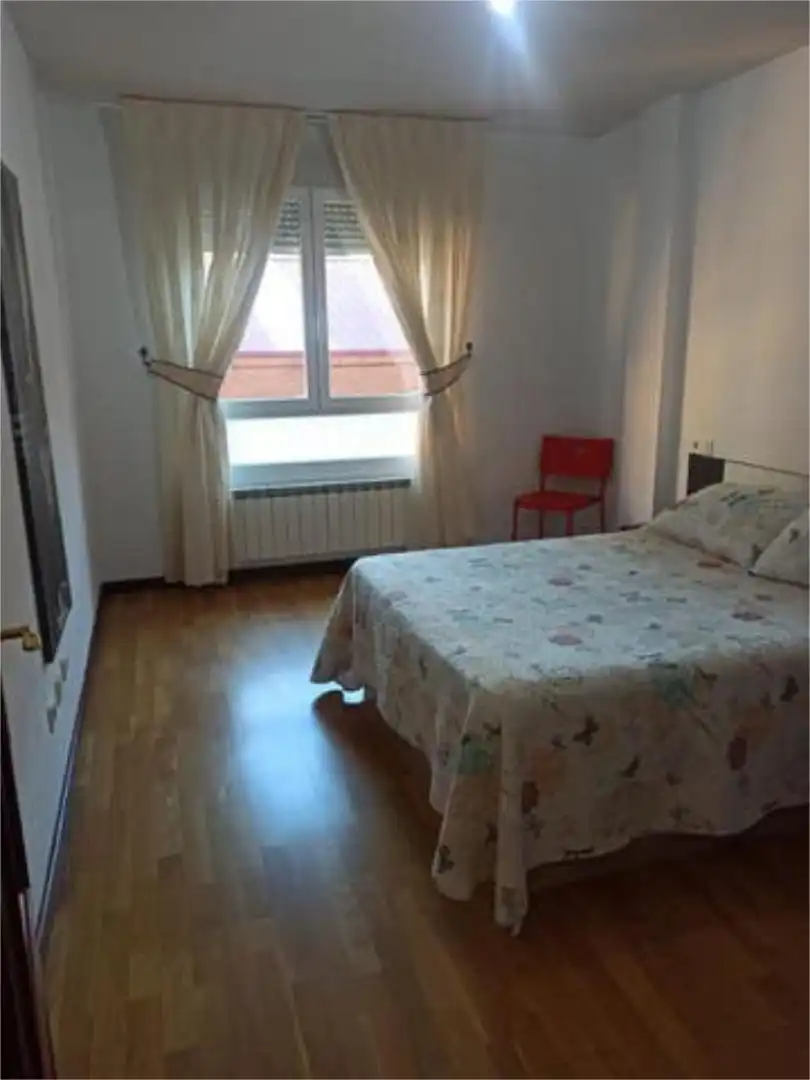 Piso de 60 m² en Valverde de la Virgen