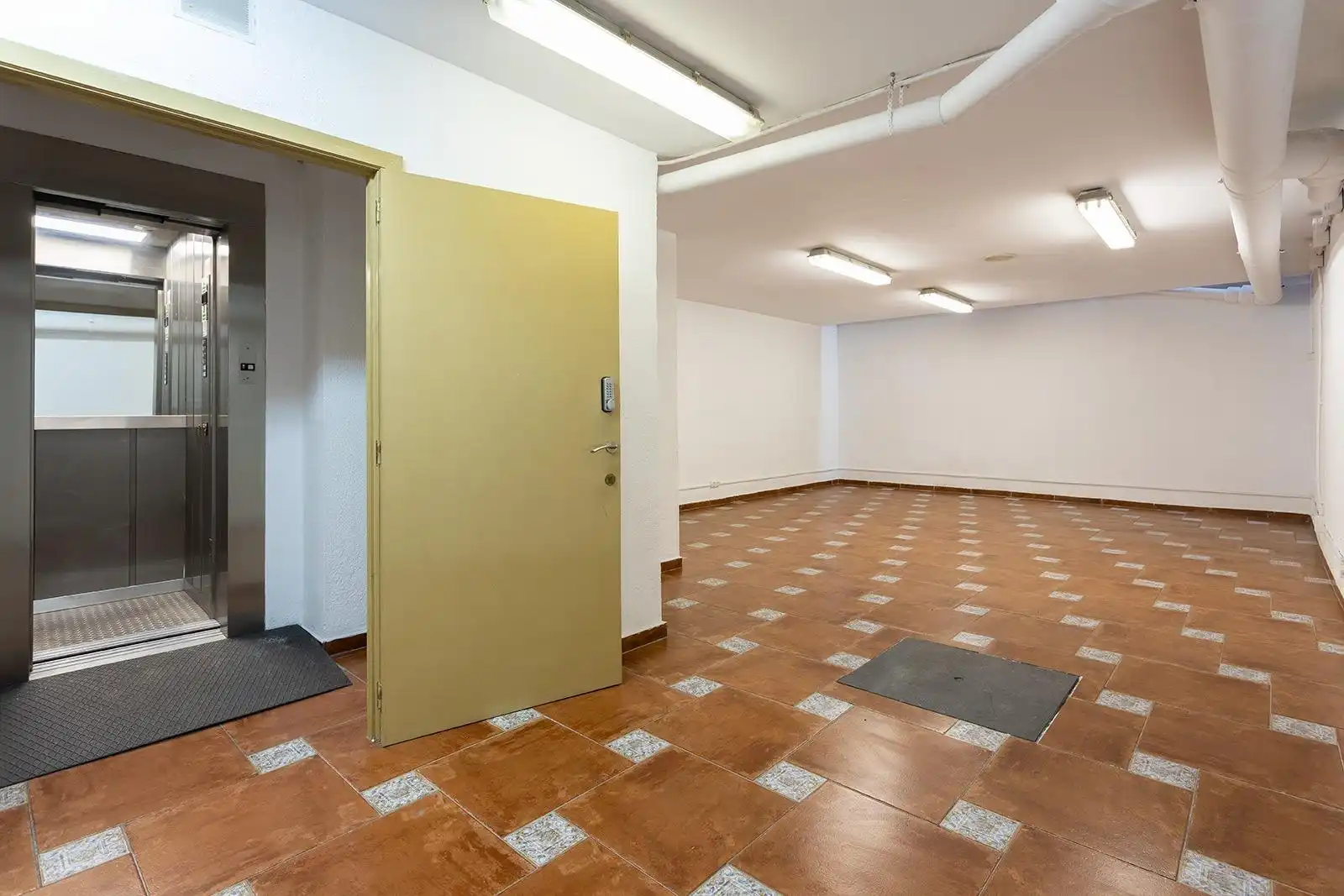 Casa 384 m² a l'Hospitalet de Llobregat
