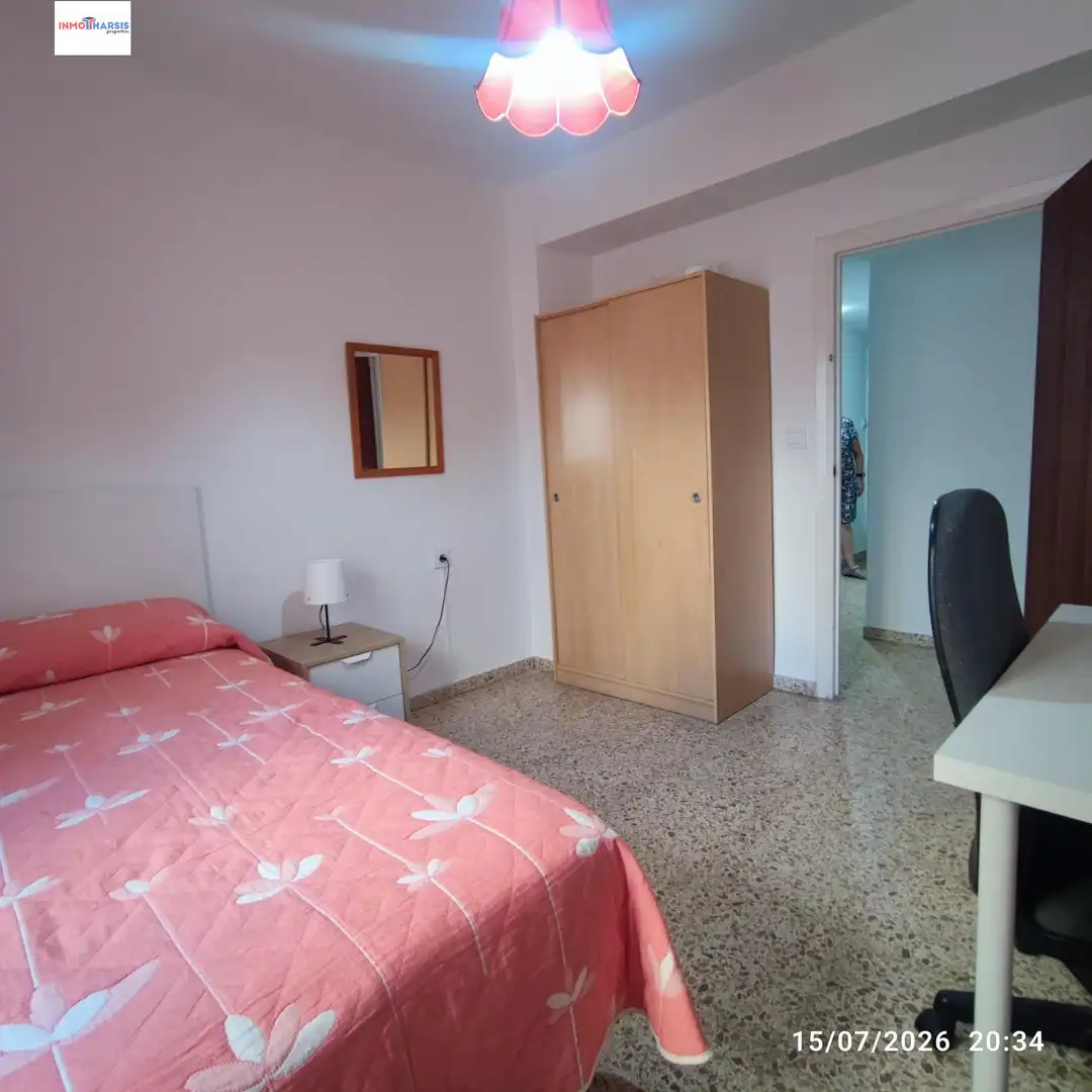Piso de 94 m² en Almería