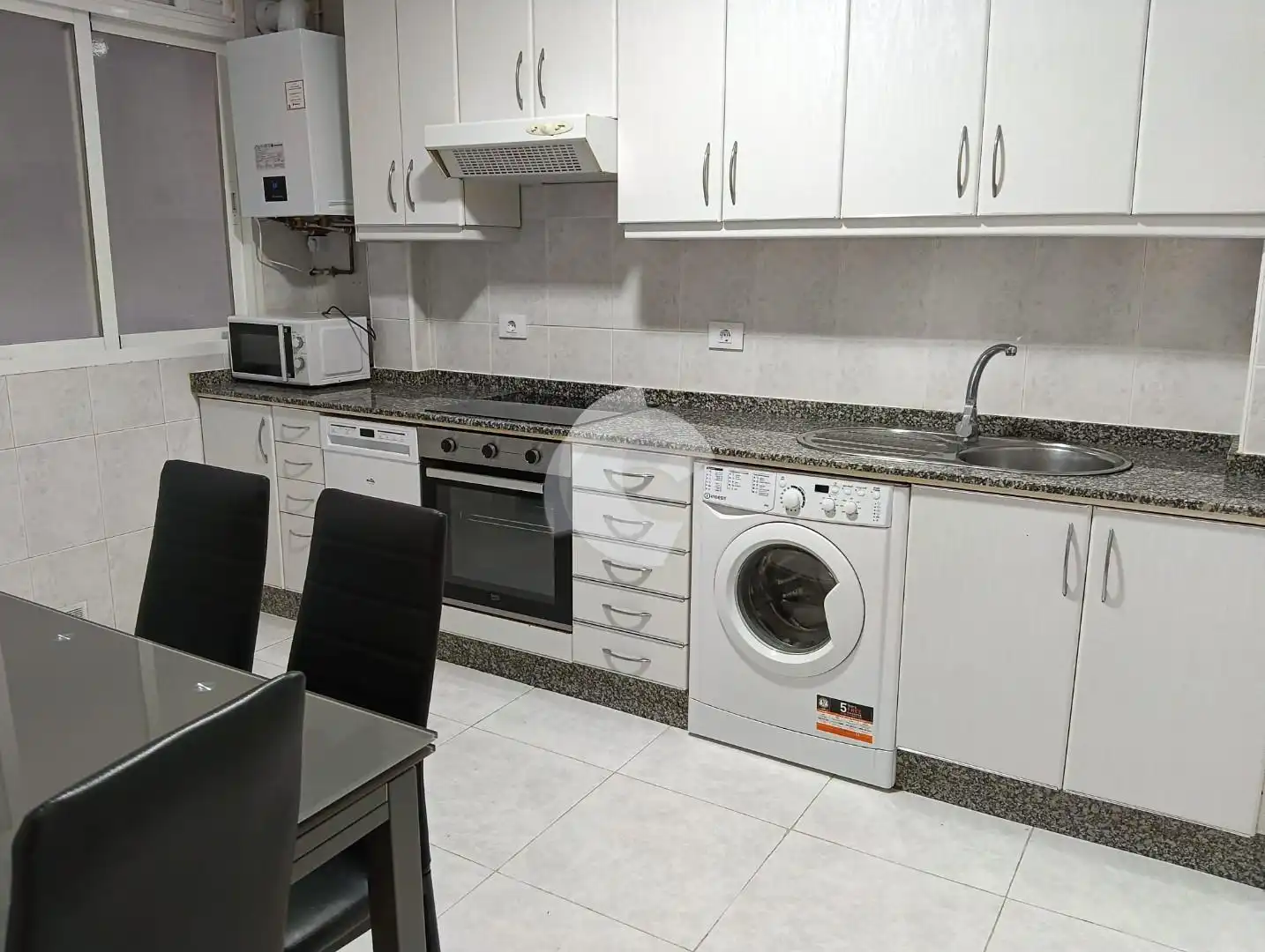 Piso de 85 m² en Ourense