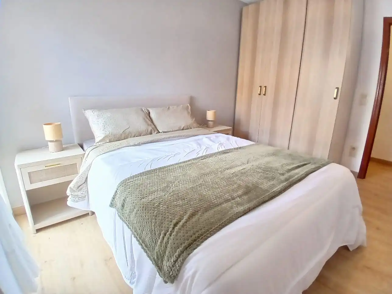Piso de 90 m² en La Almunia de Doña Godina