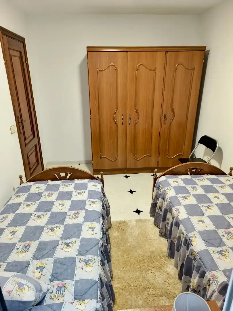 Piso de 100 m² en Camariñas