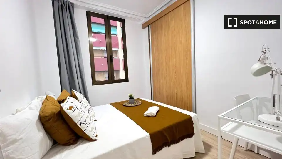 Habitación 100 m², Valencia