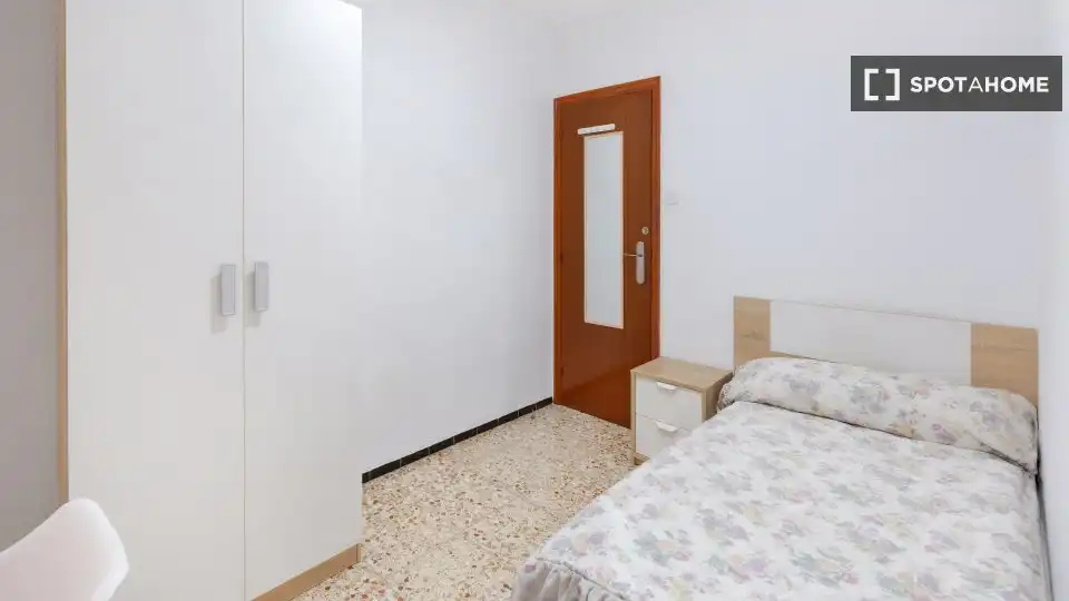 Habitación 95 m², Elche