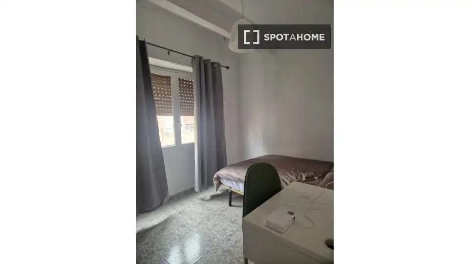 Habitación 115 m², Alicante