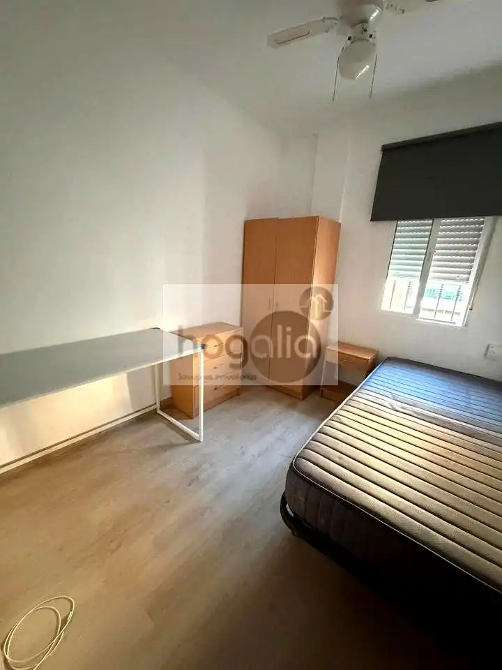 Piso de 90 m² en Sevilla