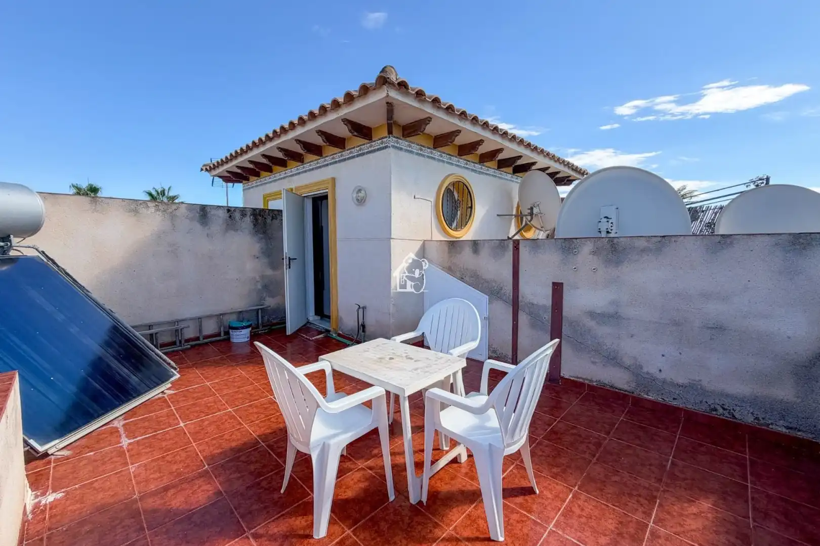 Casa de 100 m² a Oriola