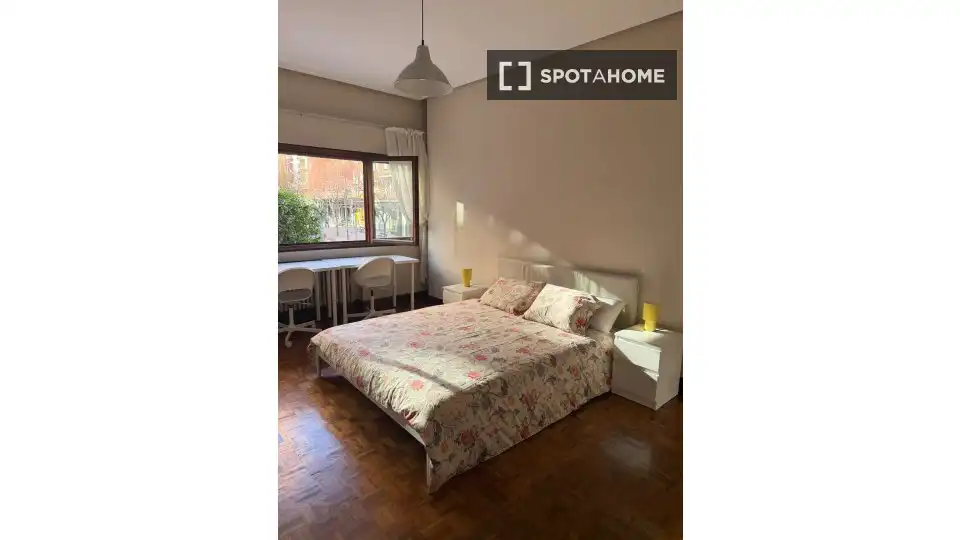 Habitación 98 m², Bilbao