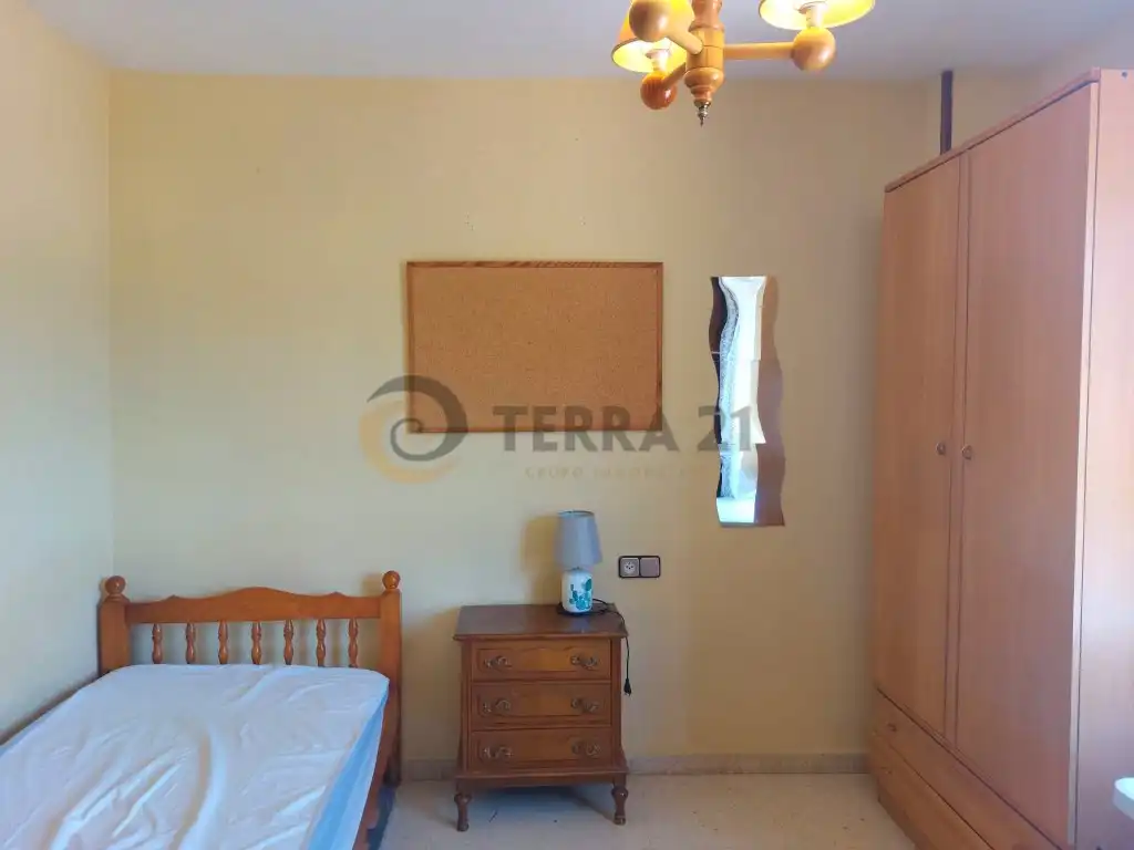 Piso de 90 m² en Jaén