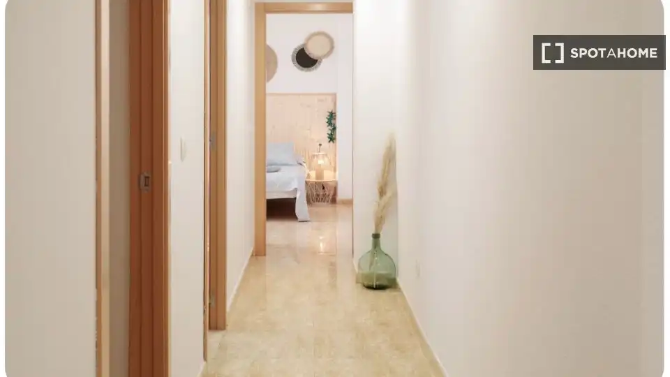 Habitación 104 m², Alicante