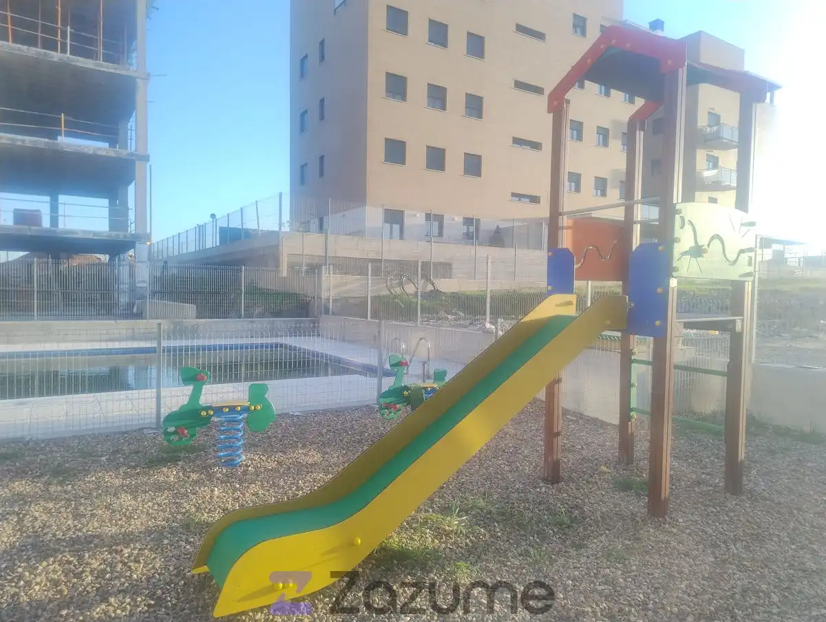 Piso de 80 m² en Cáceres