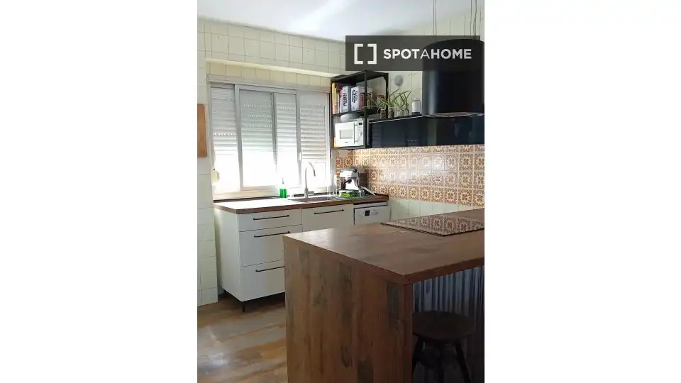 Habitación 161 m², Alicante