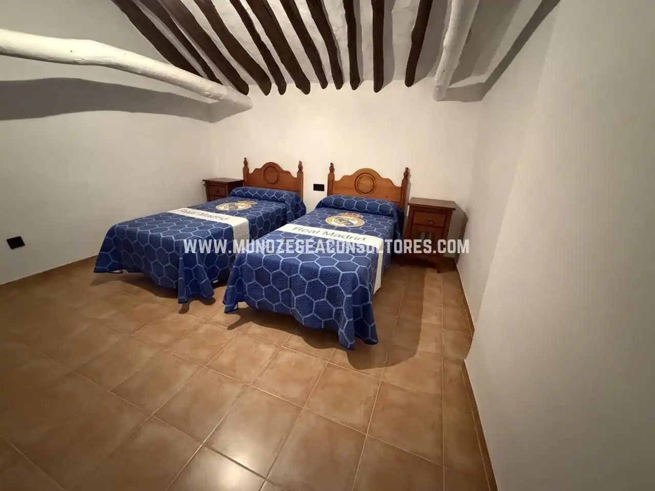 Casa de 150 m² en Cabra