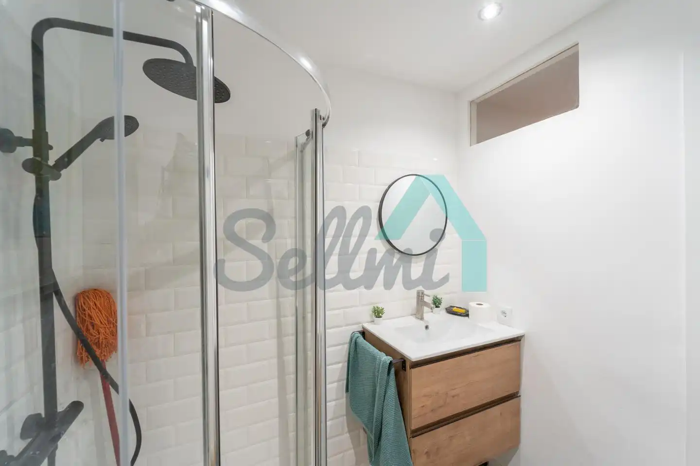 Piso de 81 m² en Oviedo