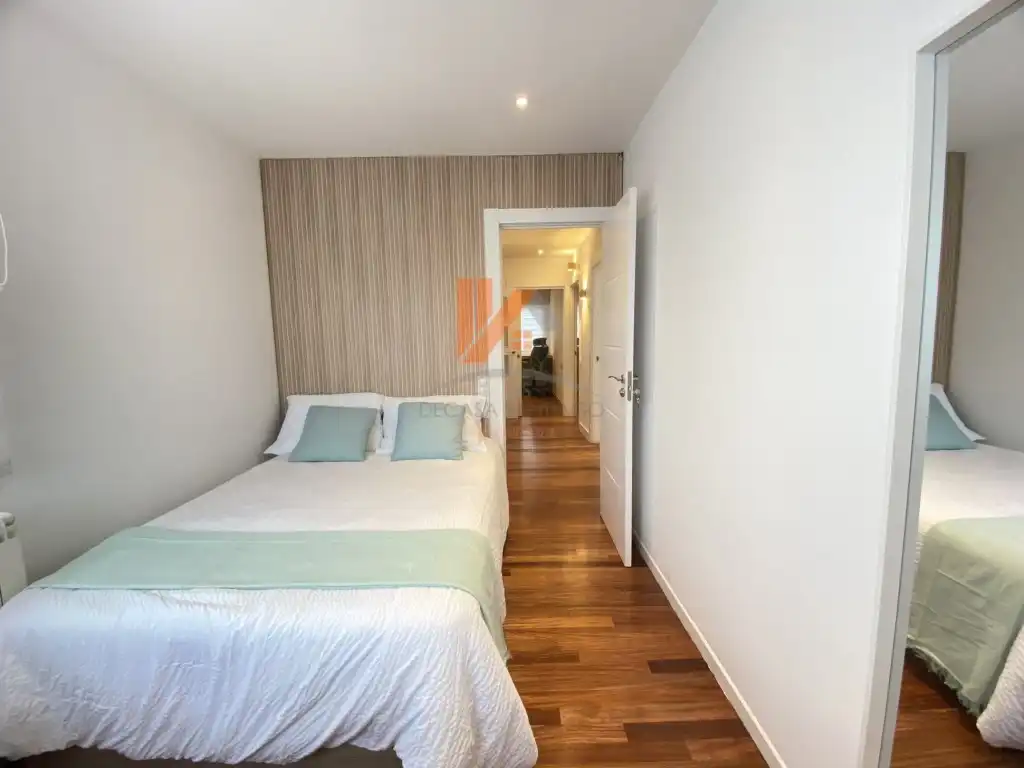 Piso de 117 m² en Santiago de Compostela