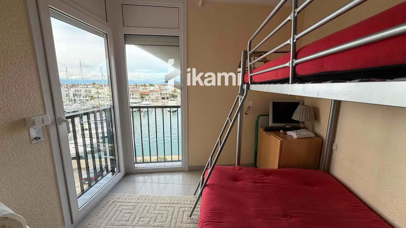 Piso de 135 m² en Castelló d'Empúries