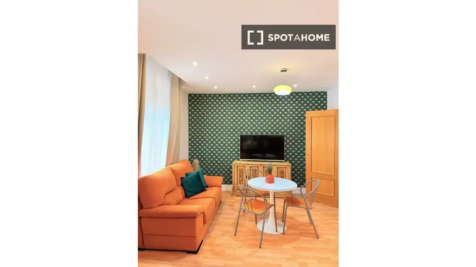 Habitación 58 m², Granada