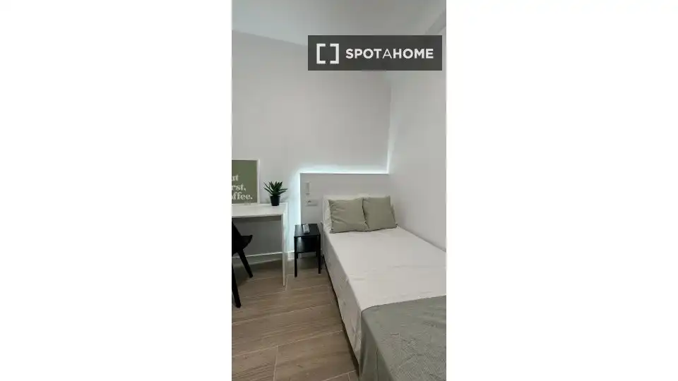 Habitación 113 m², Málaga