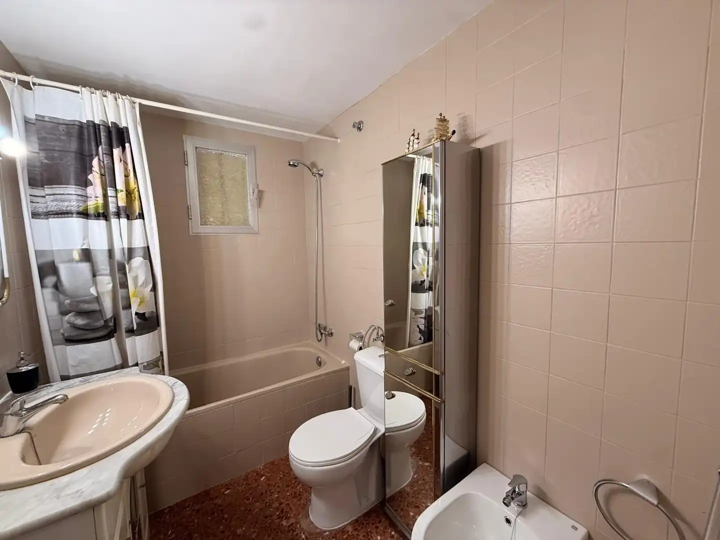 Wohnung 101 m² in Córdoba