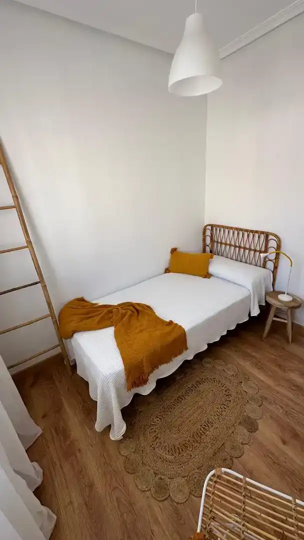 Casa de 85 m² a Oriola