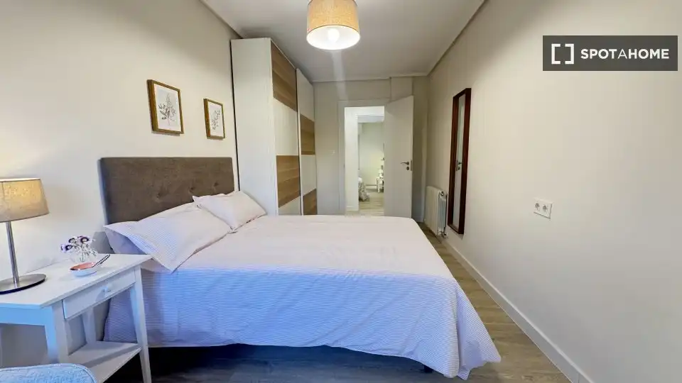 Habitación 104 m², Bilbao