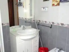 Flat 99 m² in Gijón / Xixón