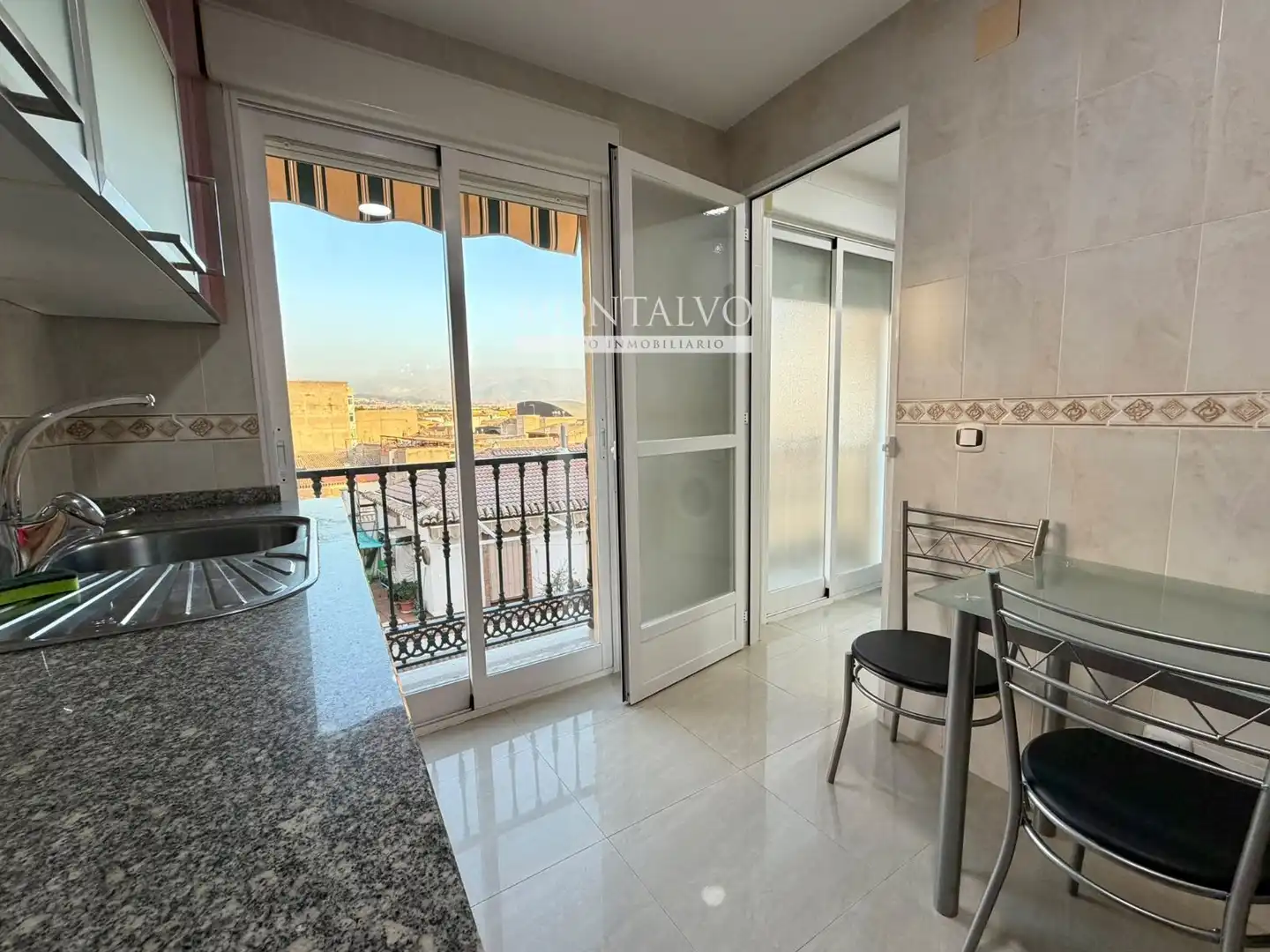 Piso de 211 m² en Atarfe