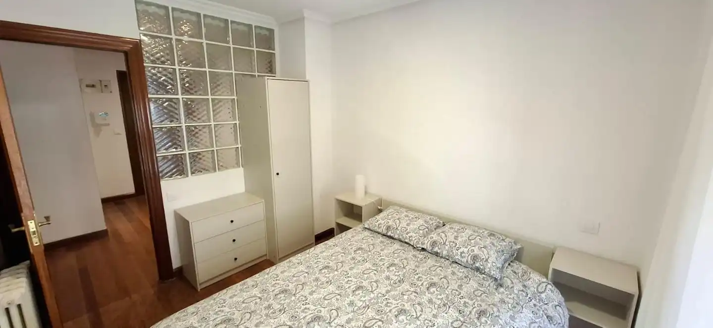 Piso de 60 m² en Santander