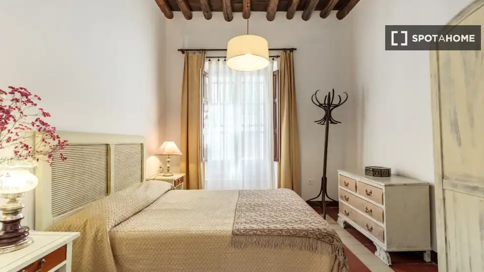 Habitación 104 m², Granada