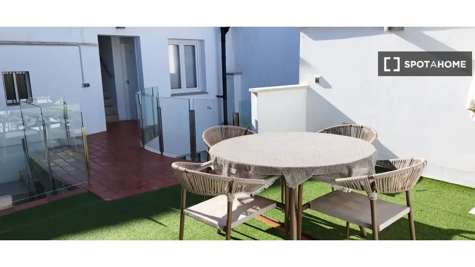 Habitación 67 m², Córdoba