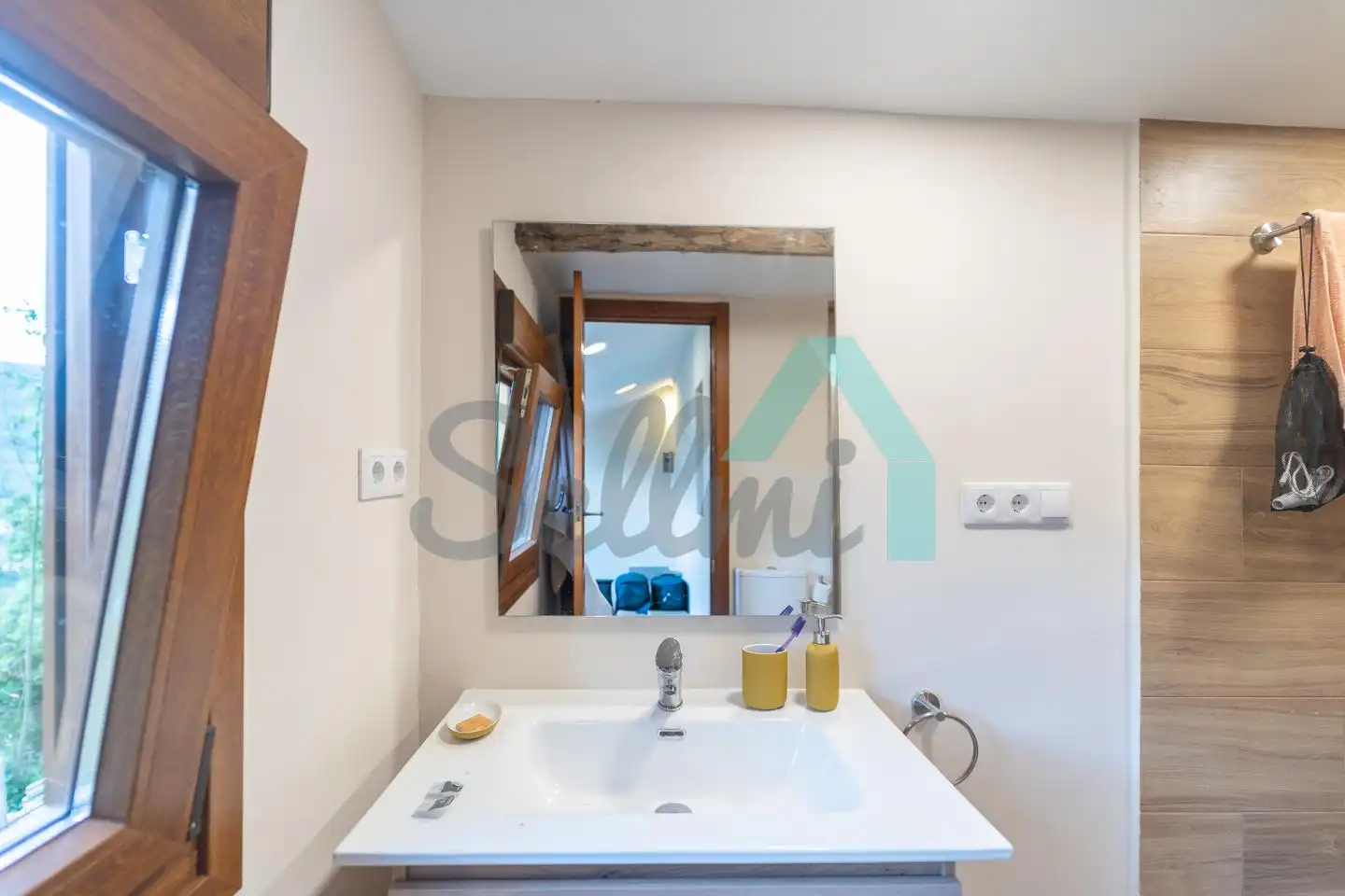 Piso de 100 m² en Mieres