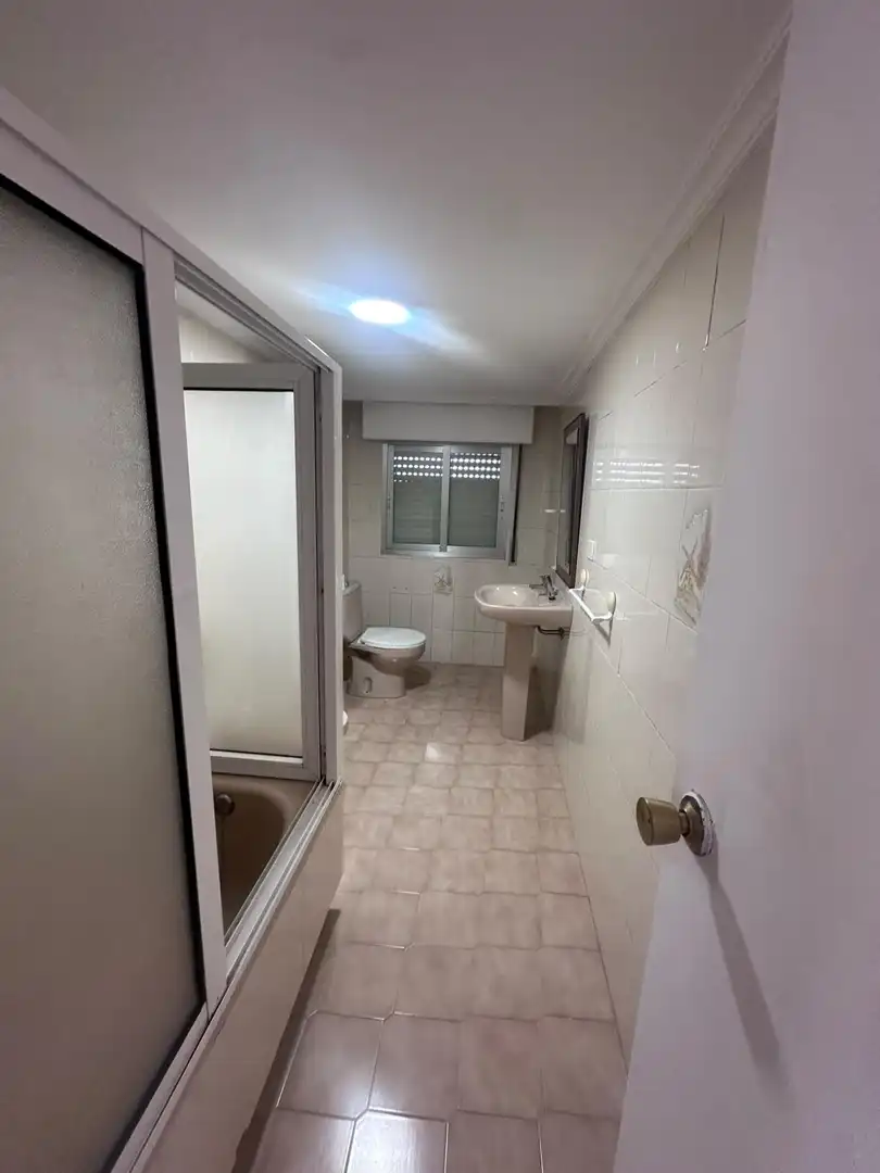 Piso de 95 m² en Parada de Sil