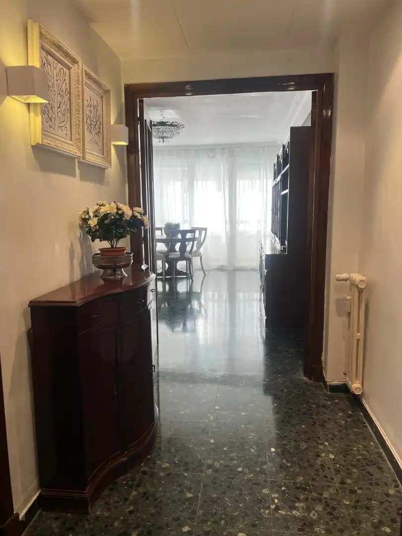 Piso de 85 m² en Zaragoza