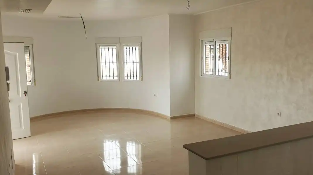 Casa de 140 m² a Catral