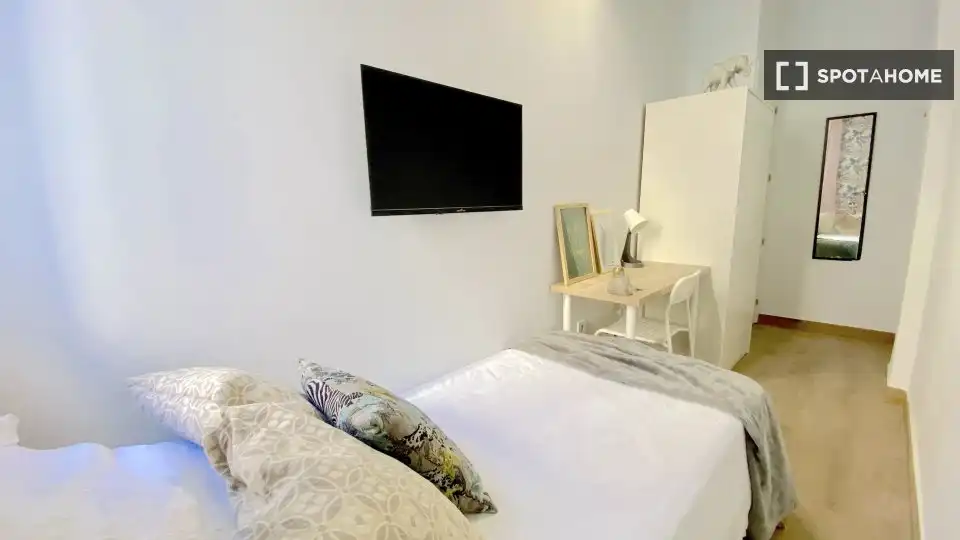Habitación 230 m², Sevilla