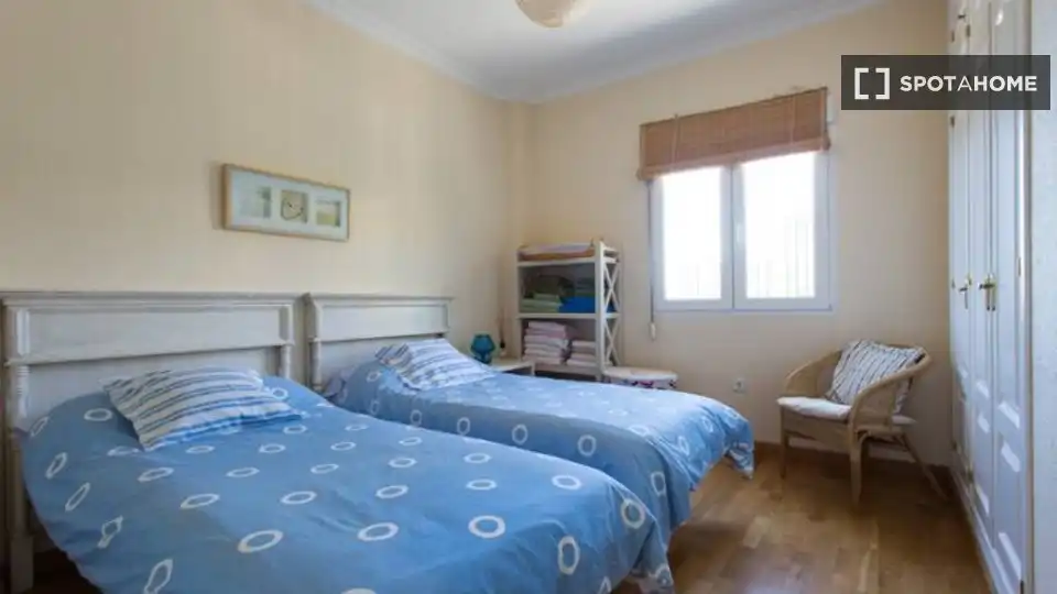 Habitación en alquiler, Almensilla