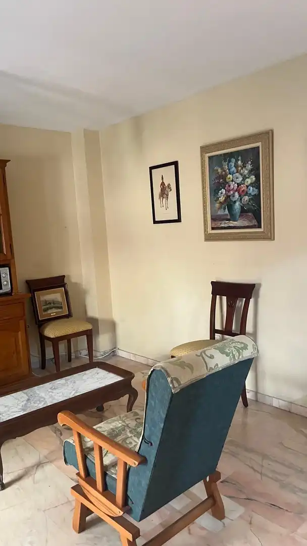 Piso de 75 m² en Sevilla