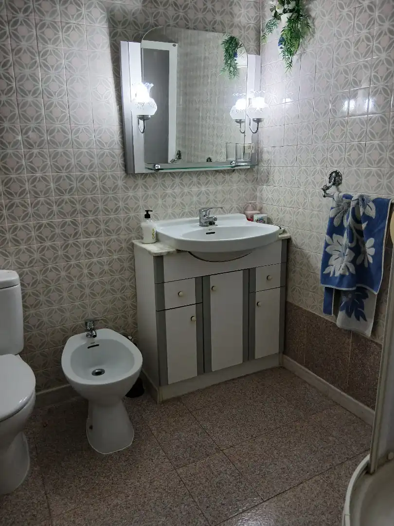 Chambre 106 m², La Almunia de Doña Godina